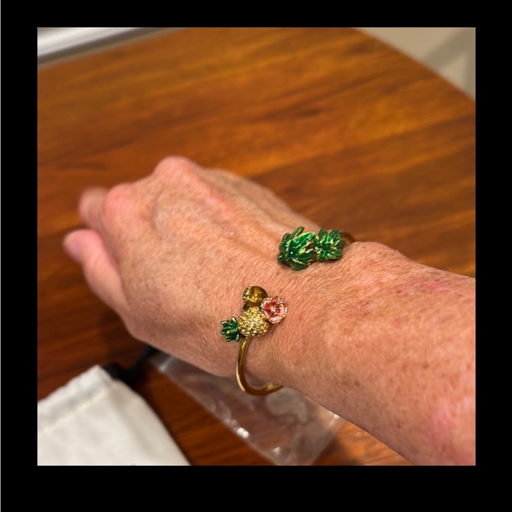 NWOT Kate Spade Gold Hawaiian Bracelet 🌺🌴🍍